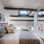Verdi 1928, A Cozy Wallside Retreat * Lucca